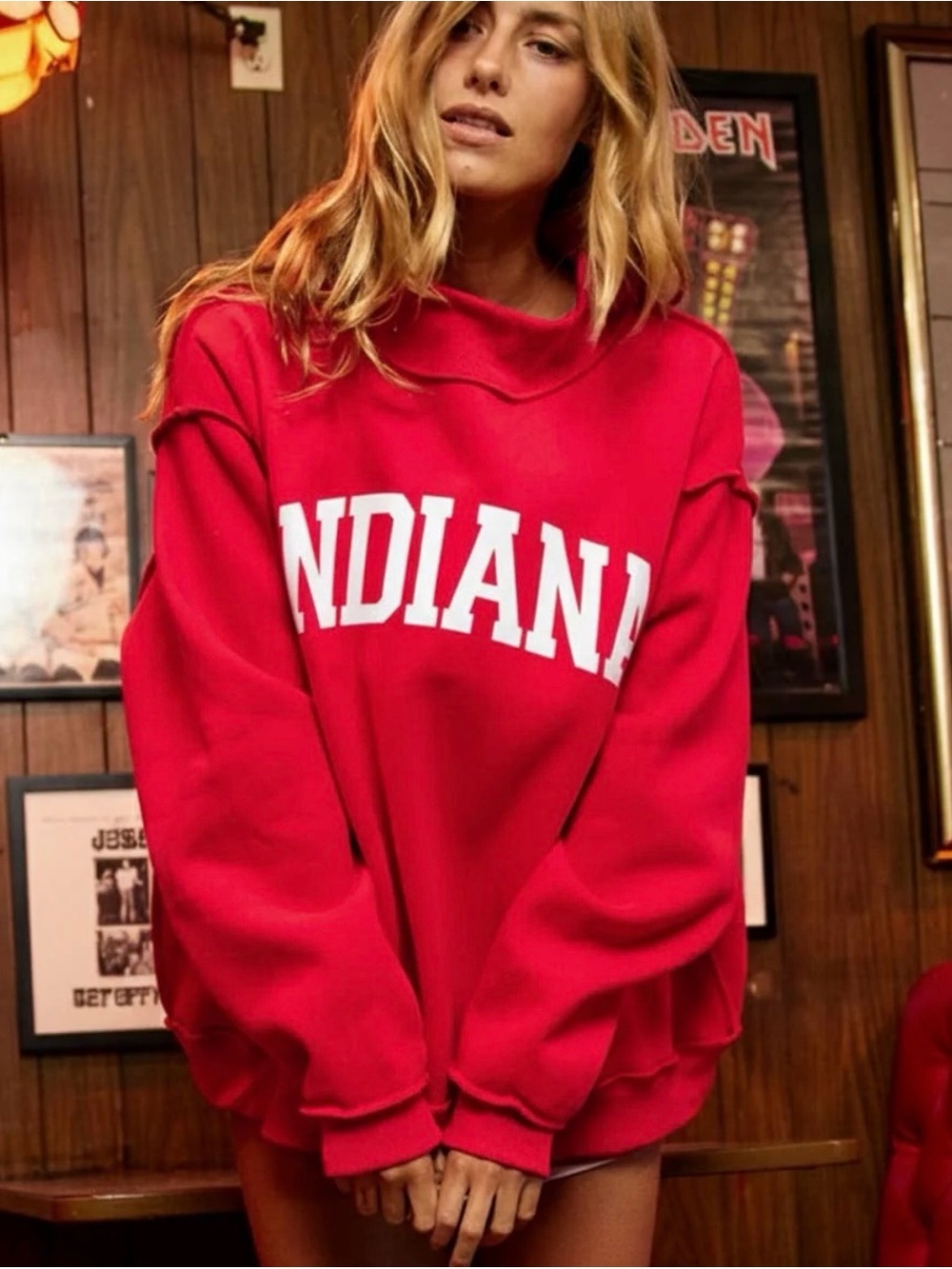 NWOT BUCKETLIST Red Reversible Indiana Oversized Crewneck, size L/XL